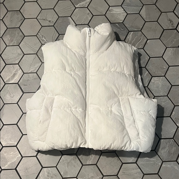 Divided Jackets & Blazers - Divided White Puffer Jacket